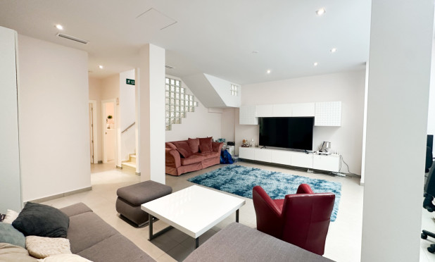 Revente - Villa - Torrevieja - Nueva Torrevieja - Aguas Nuevas