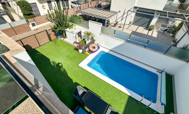 Revente - Villa - Torrevieja - Nueva Torrevieja - Aguas Nuevas
