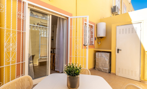 Revente - Maison de ville - Orihuela Costa - Las Filipinas