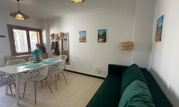 Revente - Maison de ville - La Mata