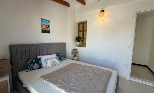 Revente - Maison de ville - La Mata