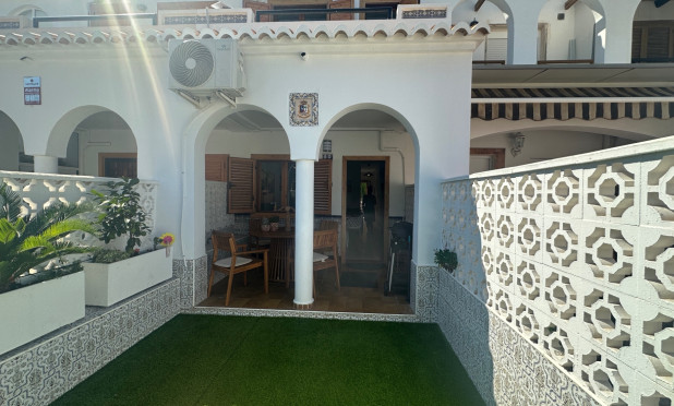 Revente - Maison de ville - La Mata