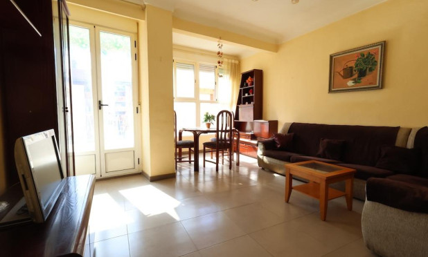 Revente - Appartement - Torrevieja - Centro