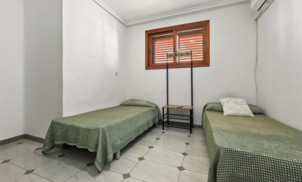 Wiederverkauf - Villa - Orihuela Costa - Campoamor