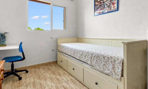 Reventa - Apartamento / piso - Mil Palmeras