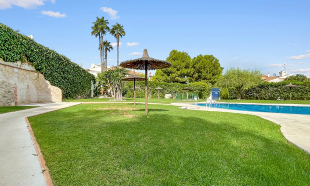 Reventa - Apartamento / piso - Mil Palmeras