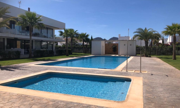 Reventa - Ático - Mar de Cristal