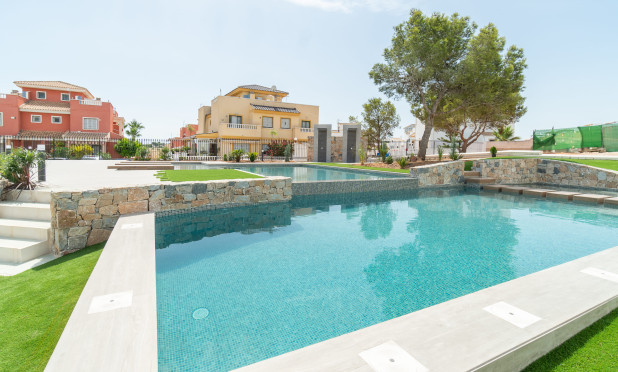 Obra nueva - Adosado - Torrevieja - torrevieja