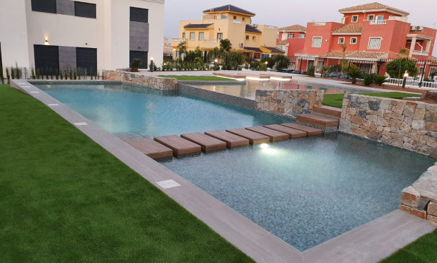 Obra nueva - Adosado - Torrevieja - torrevieja