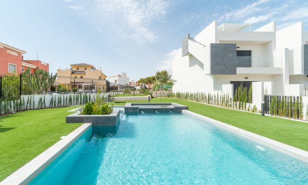 Obra nueva - Adosado - Torrevieja - torrevieja