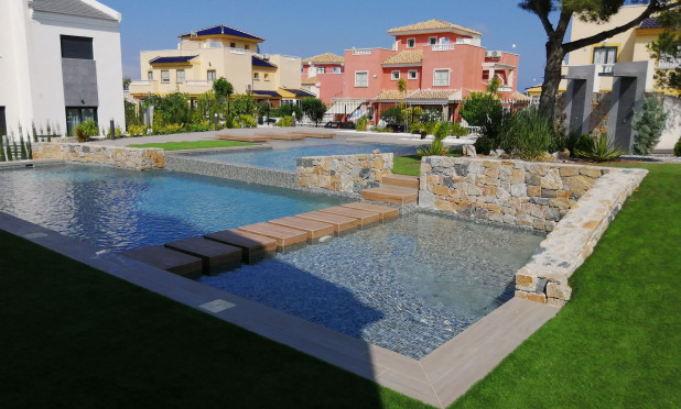 Obra nueva - Adosado - Torrevieja - torrevieja