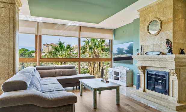 Resale - Villa - La Nucía