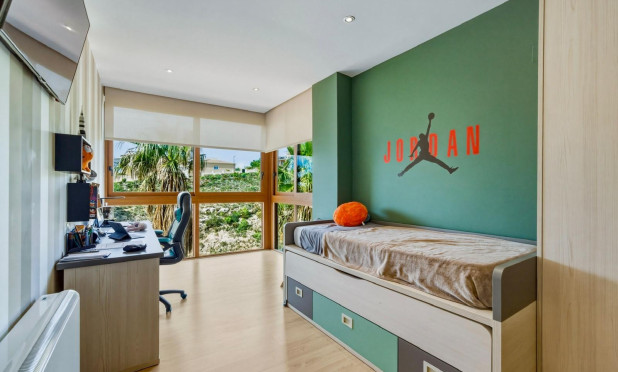 Resale - Villa - La Nucía