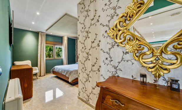 Resale - Villa - La Nucía