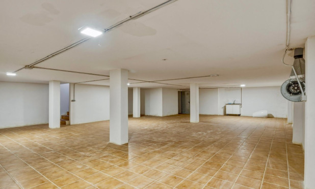Resale - Villa - La Nucía