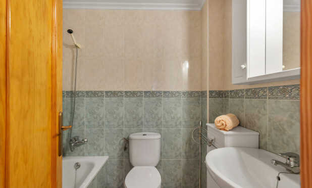 Reventa - Apartamento / piso - Torrevieja - torrevieja