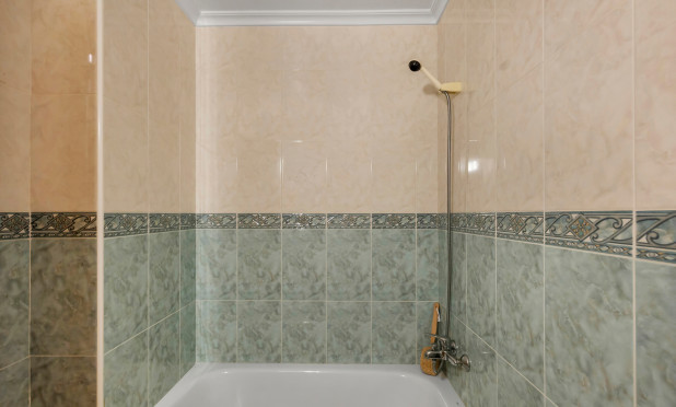 Reventa - Apartamento / piso - Torrevieja - torrevieja