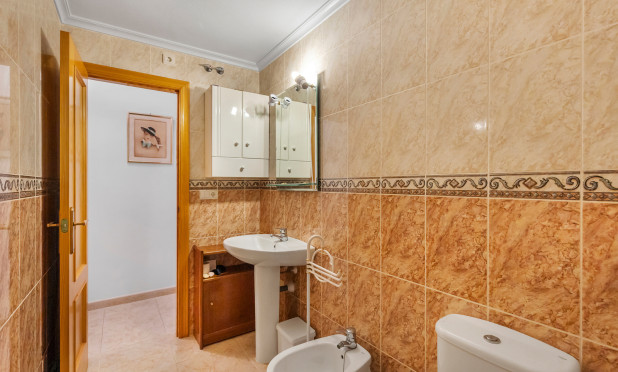 Reventa - Apartamento / piso - Torrevieja - torrevieja