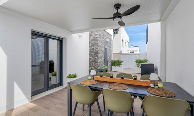 Resale - Villa - Orihuela Costa - Orihuela