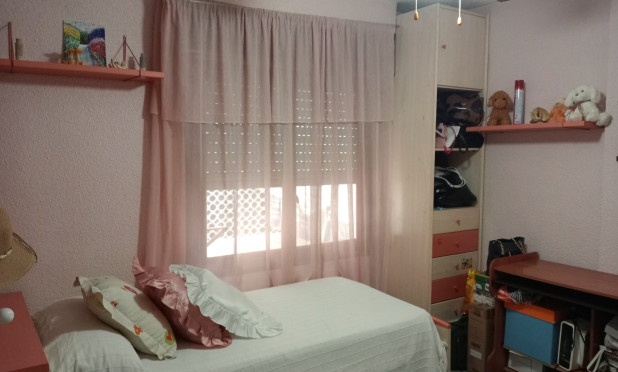 Resale - Apartment / flat - Benidorm - Levante