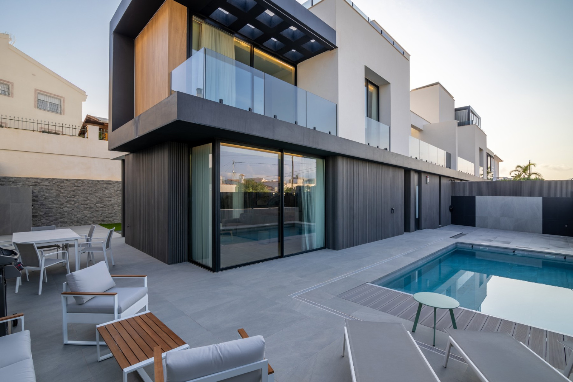 Resale - Villa - Albir