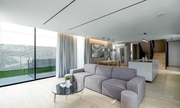 Resale - Villa - Albir