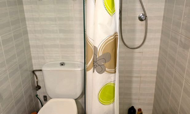 Resale - Apartment / flat - Oliva - Centro