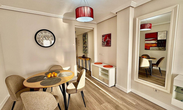 Herverkoop - Appartement / flat - Vergel
