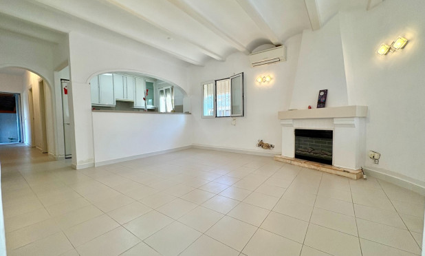 Resale - Apartment / flat - Denia - Las Rotas - Les Rotes