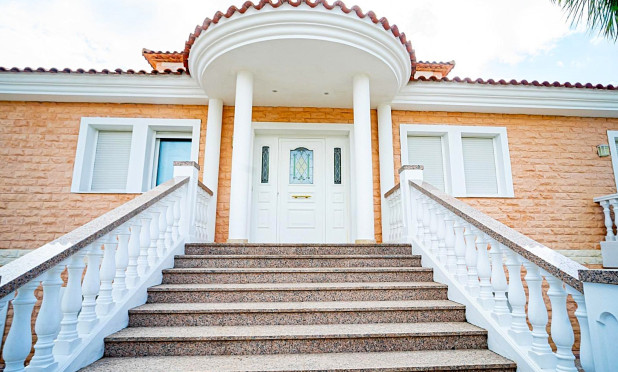 Resale - Villa - L'alfas Del Pi - Alfas del Pí