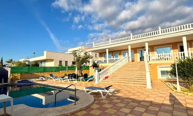 Resale - Villa - L'alfas Del Pi - Alfas del Pí
