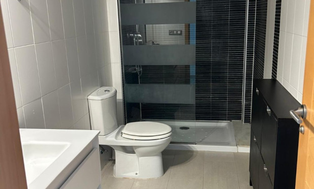 Resale - Apartment / flat - Albir