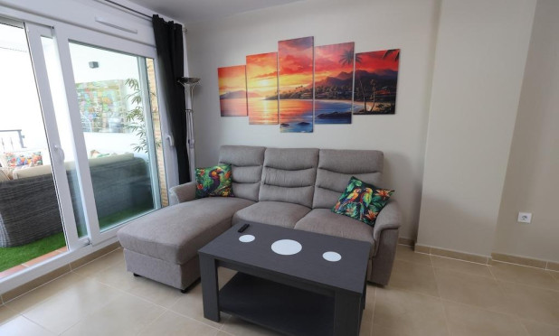 Resale - Apartment / flat - Orihuela Costa - Villamartín