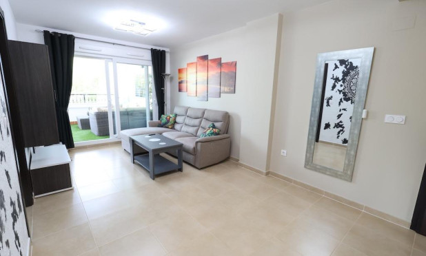 Resale - Apartment / flat - Orihuela Costa - Villamartín