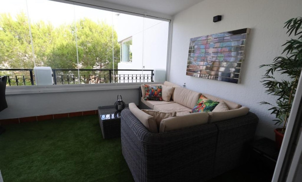 Resale - Apartment / flat - Orihuela Costa - Villamartín