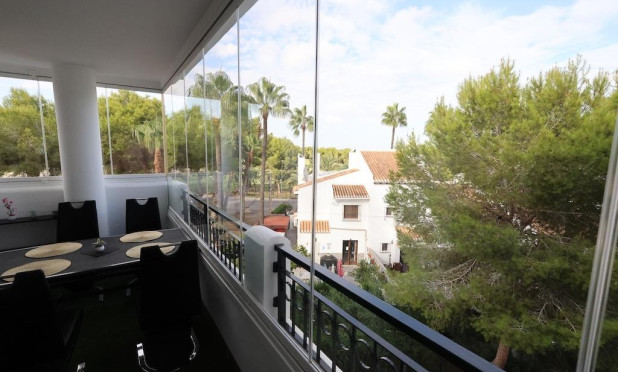 Resale - Apartment / flat - Orihuela Costa - Villamartín