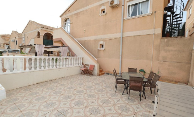 Resale - Townhouse - Orihuela Costa - La Zenia