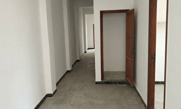 Revente - Appartement - Llauri