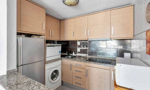 Resale - Apartment / flat - Torrevieja - Rocio del Mar