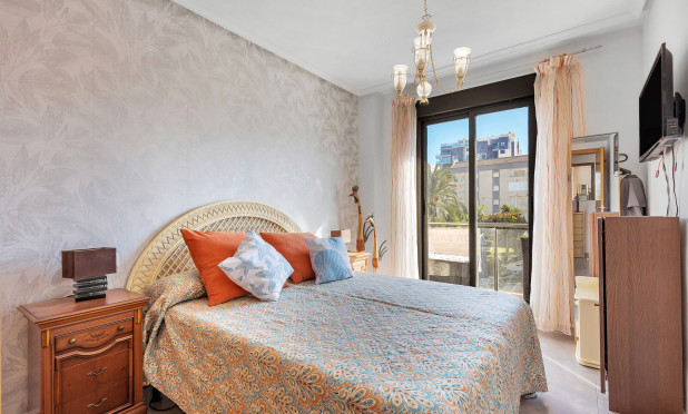 Resale - Apartment / flat - Torrevieja - Rocio del Mar