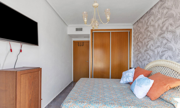 Resale - Apartment / flat - Torrevieja - Rocio del Mar
