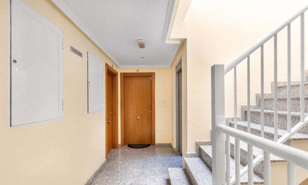 Resale - Apartment / flat - Torrevieja - Rocio del Mar