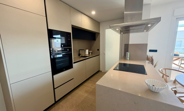 Resale - Apartment / flat - La Finca Golf