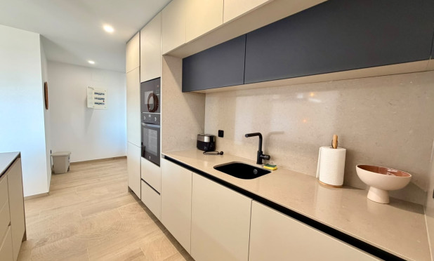 Resale - Apartment / flat - La Finca Golf