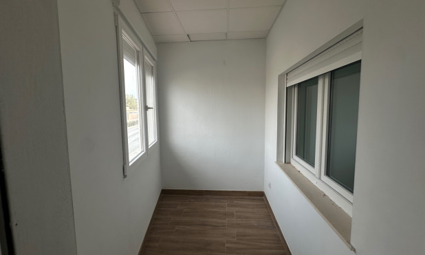 Resale - Apartment / flat - Torrevieja - Centro
