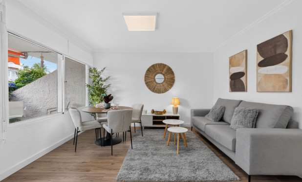 Resale - Townhouse - Orihuela - Villamartin