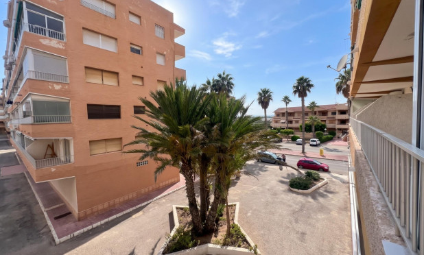 Resale - Apartment / flat - Guardamar del Segura - Lomas de Polo-Pinomar