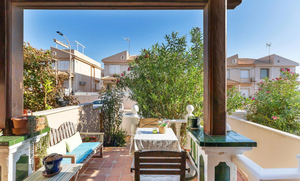 Resale - Townhouse - Torrevieja - Cala de cabo cervera