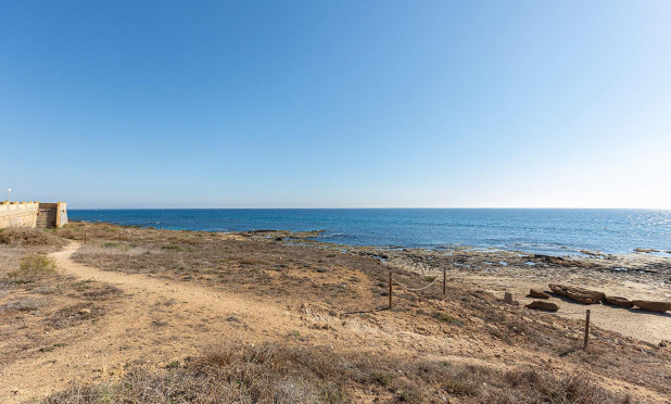 Resale - Townhouse - Torrevieja - Cala de cabo cervera