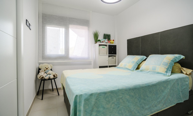 Resale - Apartment / flat - Pilar de la Horadada - Lo Romero Golf